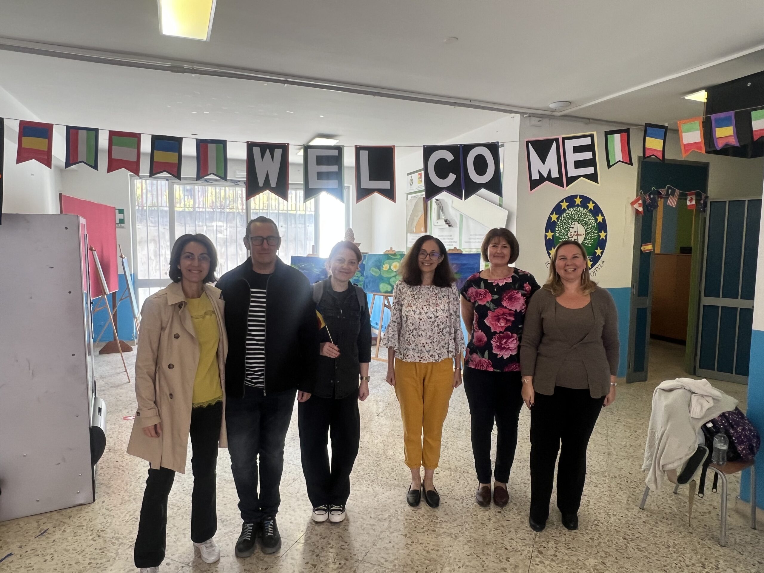 Erasmus a Belmonte Mezzagno per due docenti ungheresi e cinque alunni rumeni